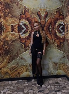 Alisa - escort in İstanbul Photo 20 of 20
