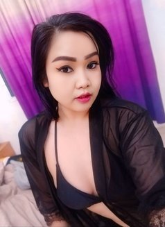 Alisa - escort in Muscat Photo 2 of 10