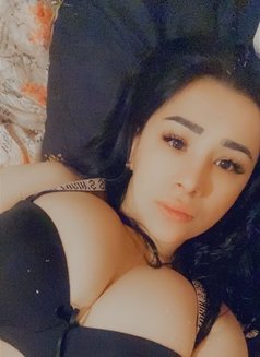 Alisa - escort in Riyadh Photo 4 of 4