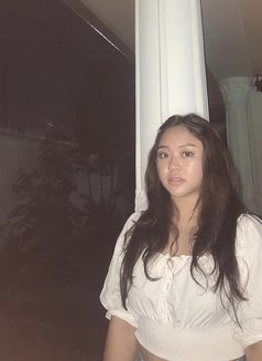 Alisa - puta in Manila Photo 4 of 7