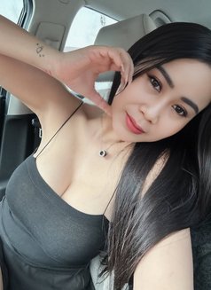 Alisa - escort in Jakarta Photo 4 of 6