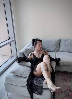 Alisa Masseuse in Dubai - masseuse in Dubai Photo 6 of 9