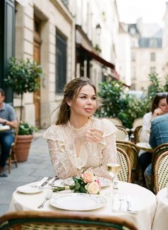 Alisa - escort in Hong Kong Photo 5 of 8