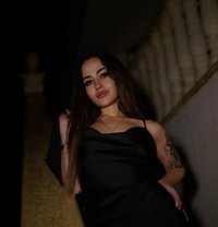 Alisa - puta in Phuket