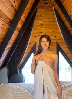 ALİSA - Transsexual escort in İstanbul Photo 9 of 12