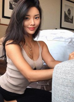 Coco Singapore - escort in Al Manama Photo 3 of 7