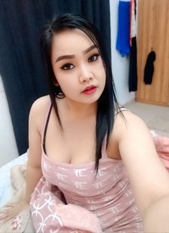 Alisa - escort in Muscat Photo 4 of 4