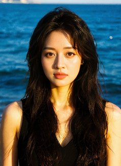 Alisa - escort in Hanoi Photo 6 of 8