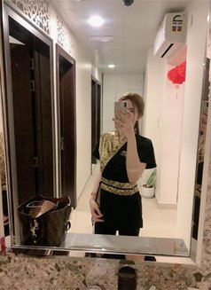 Alisa44 - masseuse in Abu Dhabi Photo 4 of 6