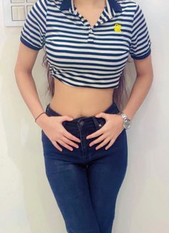 Avantik Independent Real Meet & Cam Fun, - puta in New Delhi Photo 5 of 19