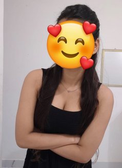 Alisha Available for Cam and Meet - escort in New Delhi Photo 1 of 7