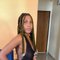 Alisha Baby - puta in Pune Photo 2 of 5