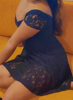 Alisha, Delhi(tagore Garden) Young Girl - puta in New Delhi Photo 9 of 14