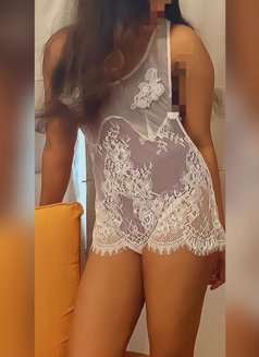 Alisha, Delhi(tagore Garden) Young Girl - puta in New Delhi Photo 14 of 14