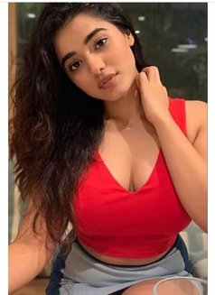 Alisha - escort in Candolim, Goa Photo 1 of 2