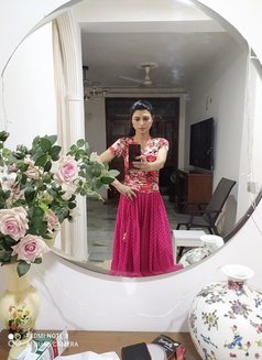 Mistress Alisha Online Fun and Service - dominatrix in Mumbai Photo 2 of 29