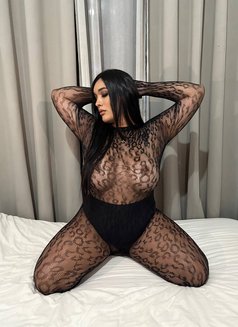 Alisha Fox - Transsexual escort in Makati City Photo 8 of 10