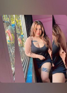 Alisha - escort in Bangalore Photo 3 of 5