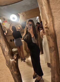 Alisha : Real Meet & CAM - escort in New Delhi Photo 1 of 4