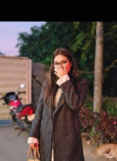 Alisha : Real Meet & CAM - escort in New Delhi Photo 3 of 4