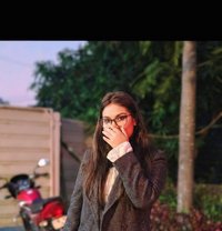 Alisha : Real Meet & CAM - escort in New Delhi