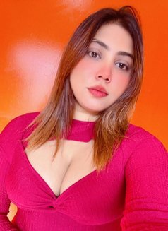 Alisha Indian Model - puta in Ajmān Photo 1 of 2