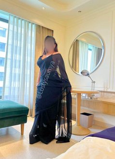 Lusty Saumya Indipendent - puta in New Delhi Photo 13 of 16