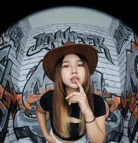 Alisha - Masajista in Surabaya