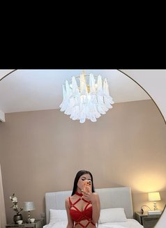 Alisha - puta in Riyadh Photo 5 of 11