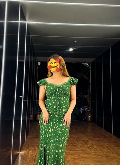 Independent girl for hand cash service - puta in Kathmandu Photo 1 of 2