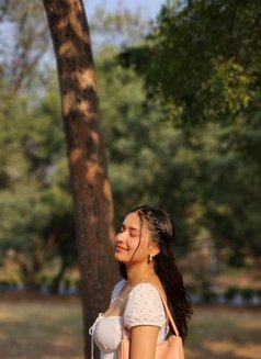 Alisha - escort in Kathmandu Photo 9 of 12