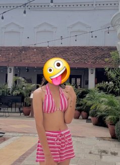 Alisha - escort in Kathmandu Photo 4 of 5