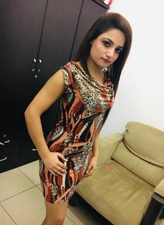 Alisha Pakistani Angel - escort in Dubai Photo 1 of 8