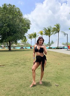 Alisha - escort in Pune Photo 5 of 10