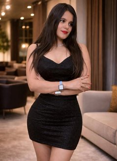 Alisha - escort in Pune Photo 7 of 10