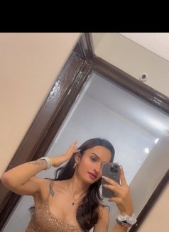 Alisha Thakur - escort in Chandigarh Photo 6 of 6