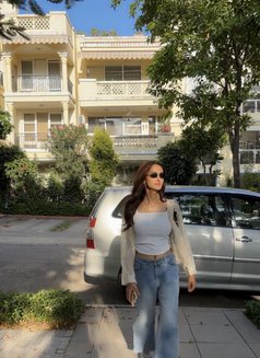 Alisha Thakur - Transsexual escort in Rajkot Photo 3 of 4