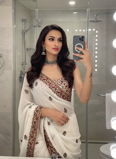 Alisha Thakur - Transsexual escort in Chandigarh Photo 6 of 8