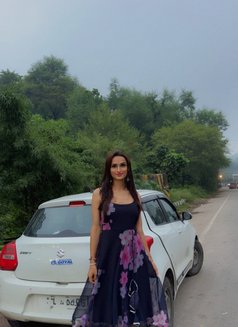 Alisha Thakur - Transsexual escort in Chandigarh Photo 7 of 9