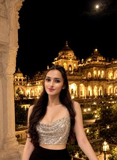 Alisha Thakur - Transsexual escort in Chandigarh Photo 8 of 8