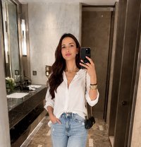 Alisha Thakur - Transsexual escort in Gurgaon