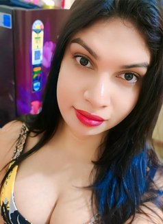 Alisha Transgirl - Acompañantes transexual in Navi Mumbai Photo 3 of 3