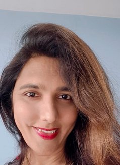 Alisha2025 - Transsexual escort in Surat Photo 1 of 2