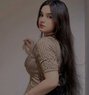 Alishaa - puta in Sharjah Photo 1 of 5