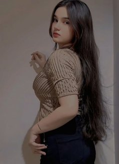 Alishaa - escort in Sharjah Photo 1 of 5