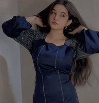Alishaa - puta in Sharjah