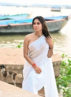 Alishahot - Acompañantes transexual in Kolkata Photo 1 of 7