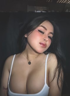 Alison351 - Transsexual escort in Makati City Photo 1 of 6