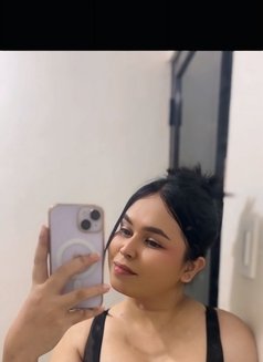 Alison351 - Transsexual escort in Makati City Photo 6 of 6