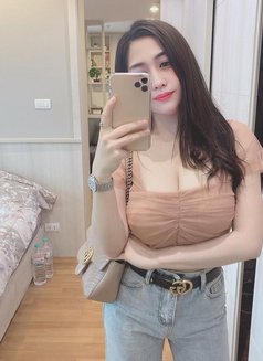 Alissha - escort in Jakarta Photo 6 of 7